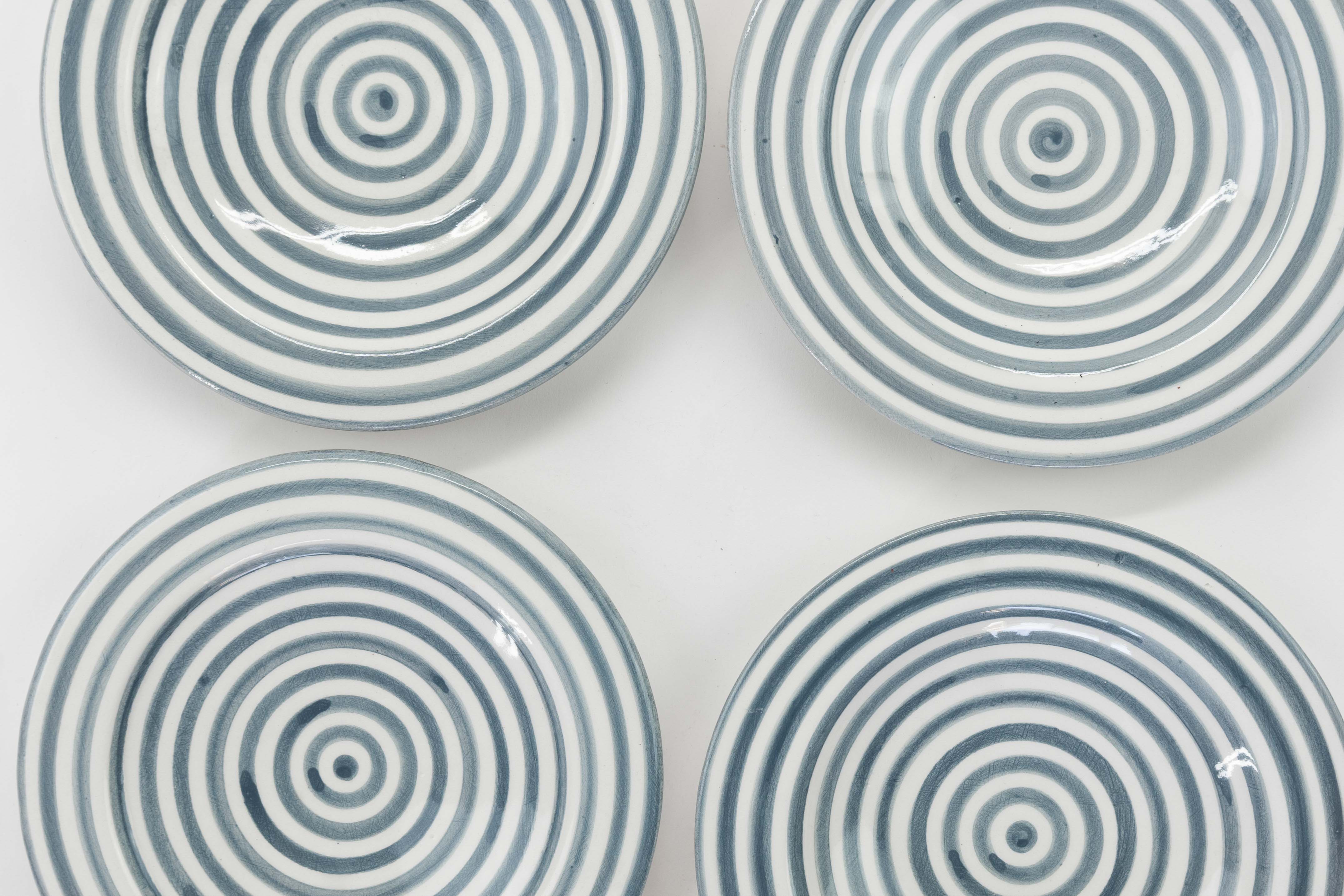 BULLSEYE APPETIZER plates set of 4 GRAY