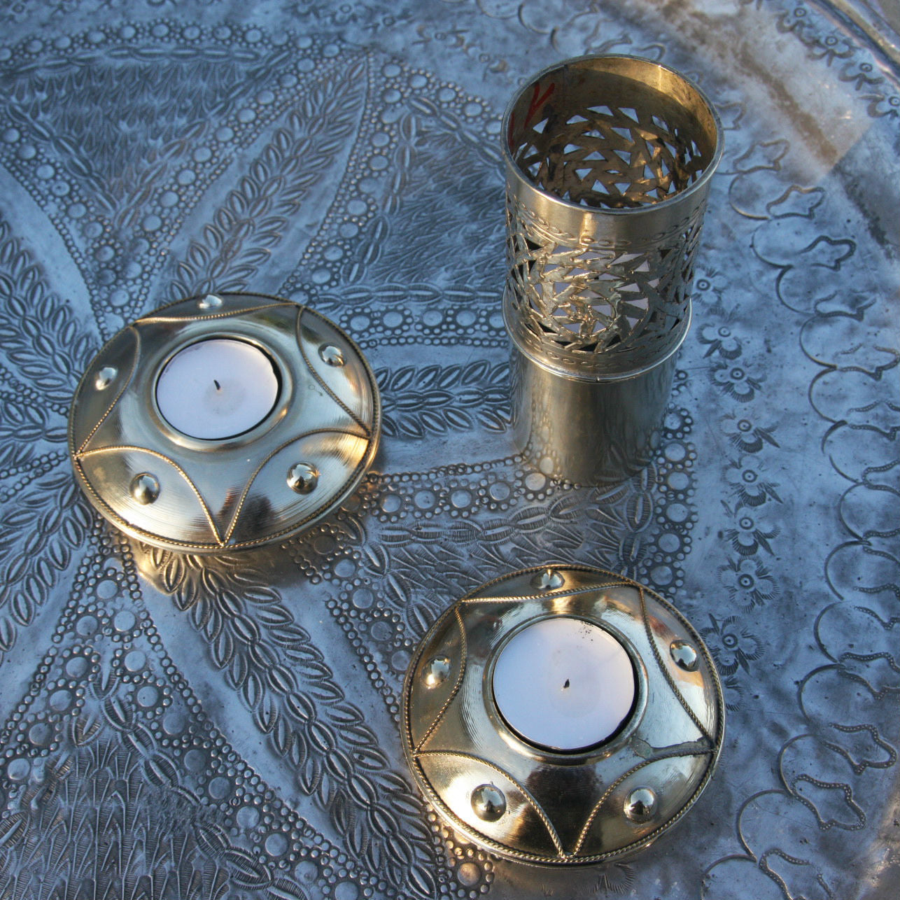NOUR candle holder