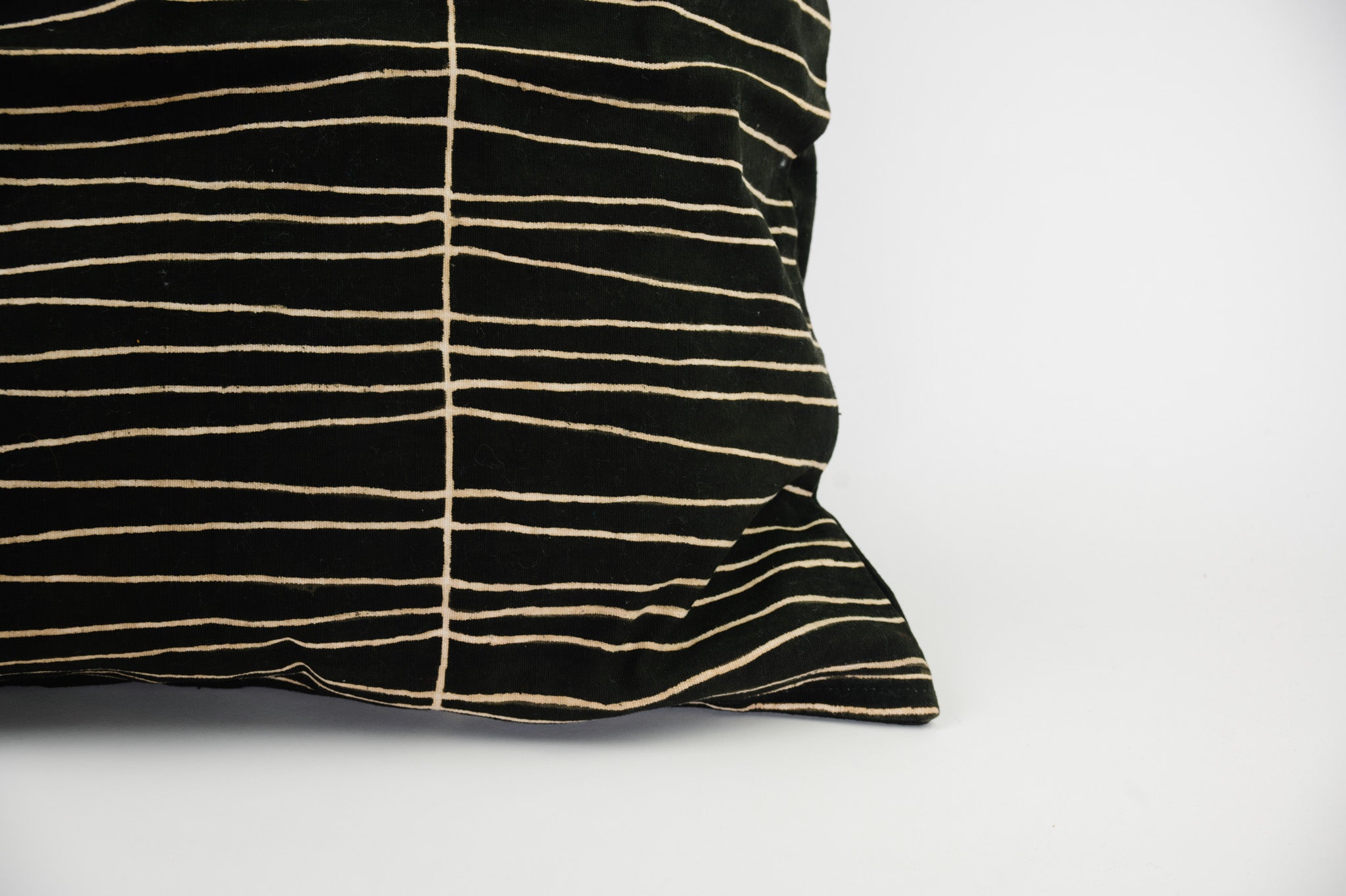 LINES MUDCLOTH pillow cover BLACK 18"