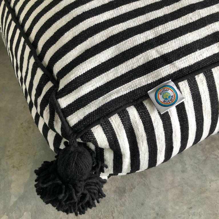 MARTHA PET BED large BLACK/WHITE/BLACK