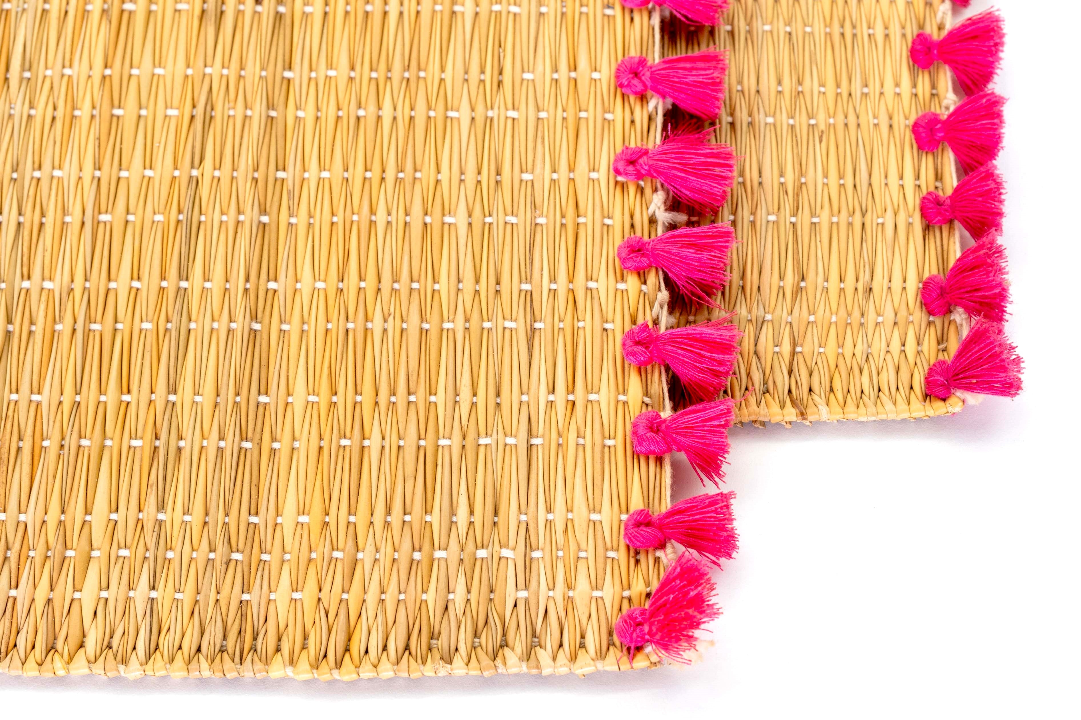 LOLA placemat with tassels FUCHSIA- SET OF 2