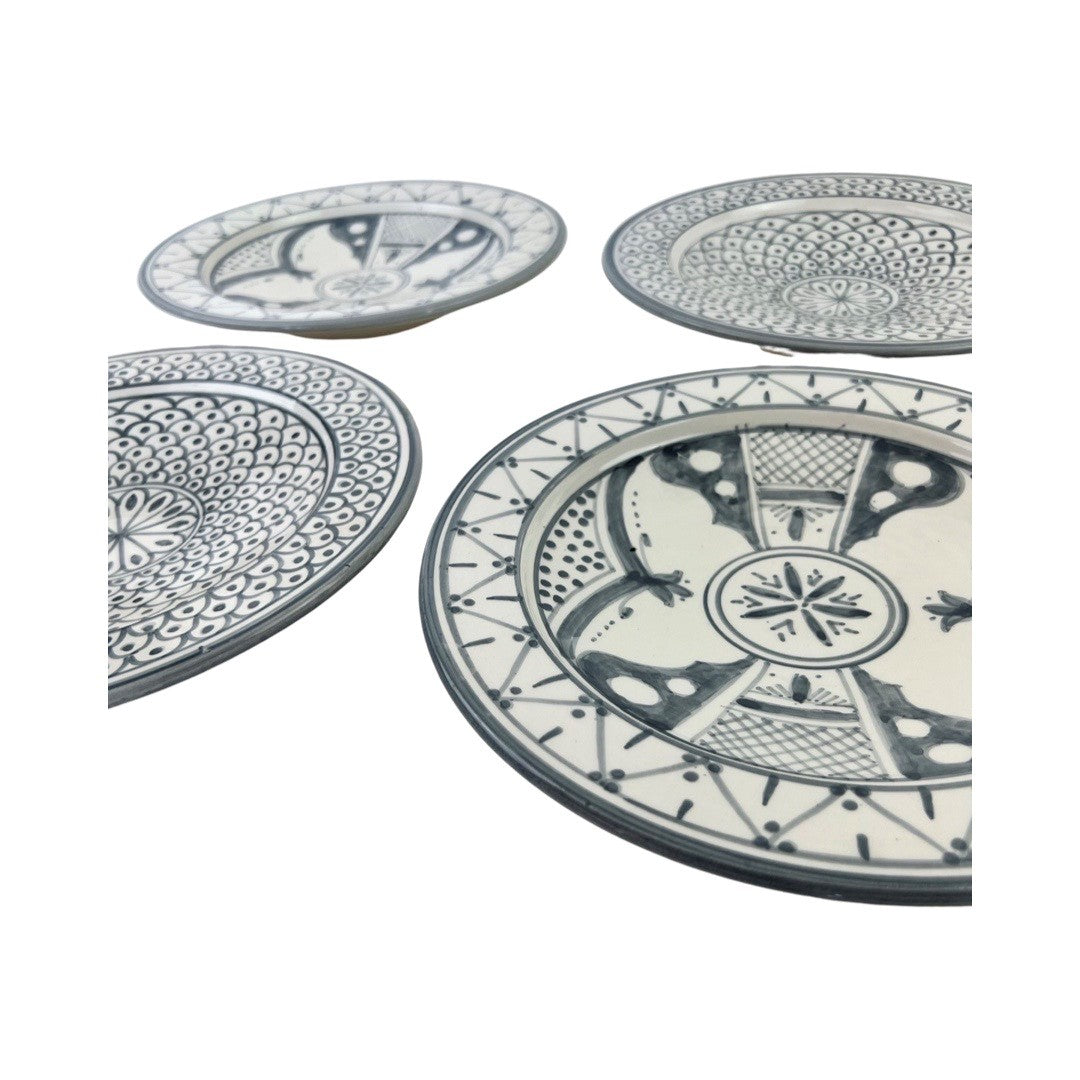 SAFI DINNER plates set of 4 Gray 2 fish scales, 2 butterfly