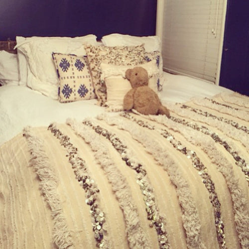 Moroccan best sale wedding blanket
