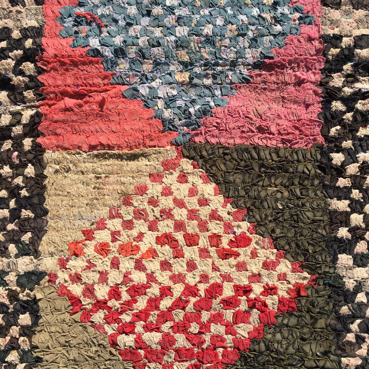 ZAPPA Moroccan Boucherouite rug