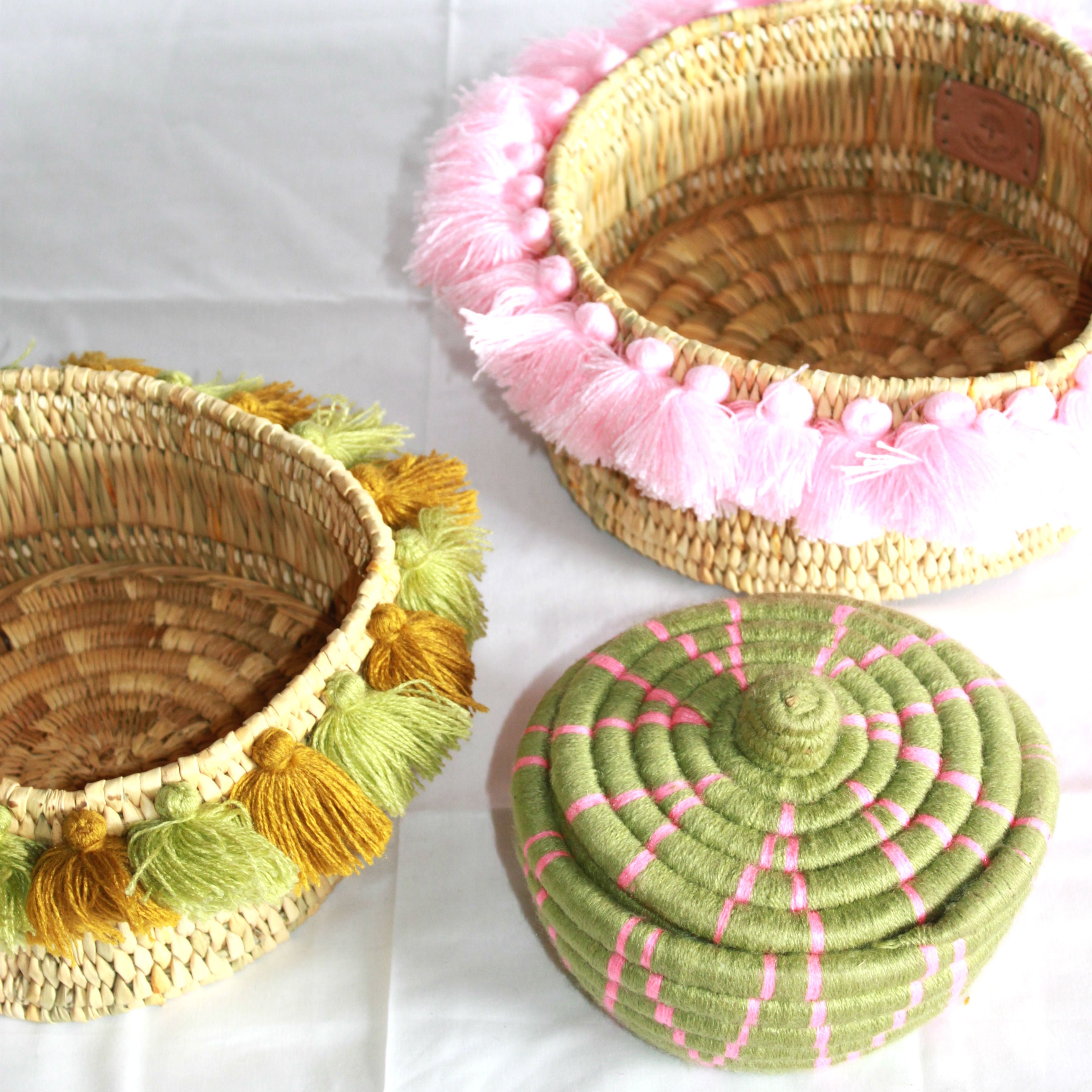 SEVERINE basket with tassels- small SUCCULENT GREENS