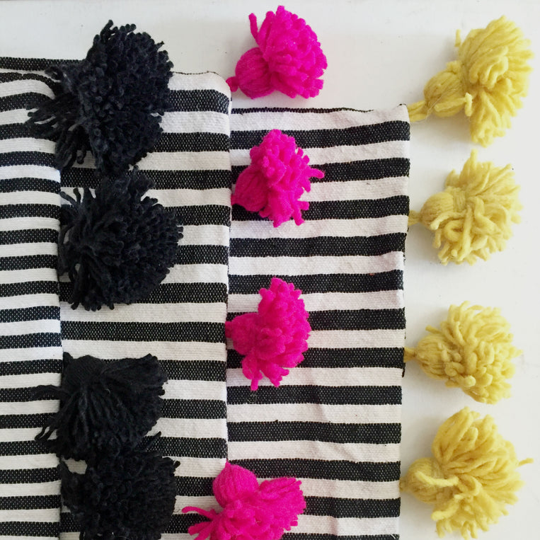 LINA pillow cover BLACK/WHITE/YELLOW