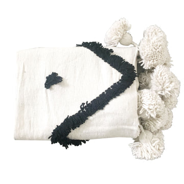 MAJID Moroccan pompom throw