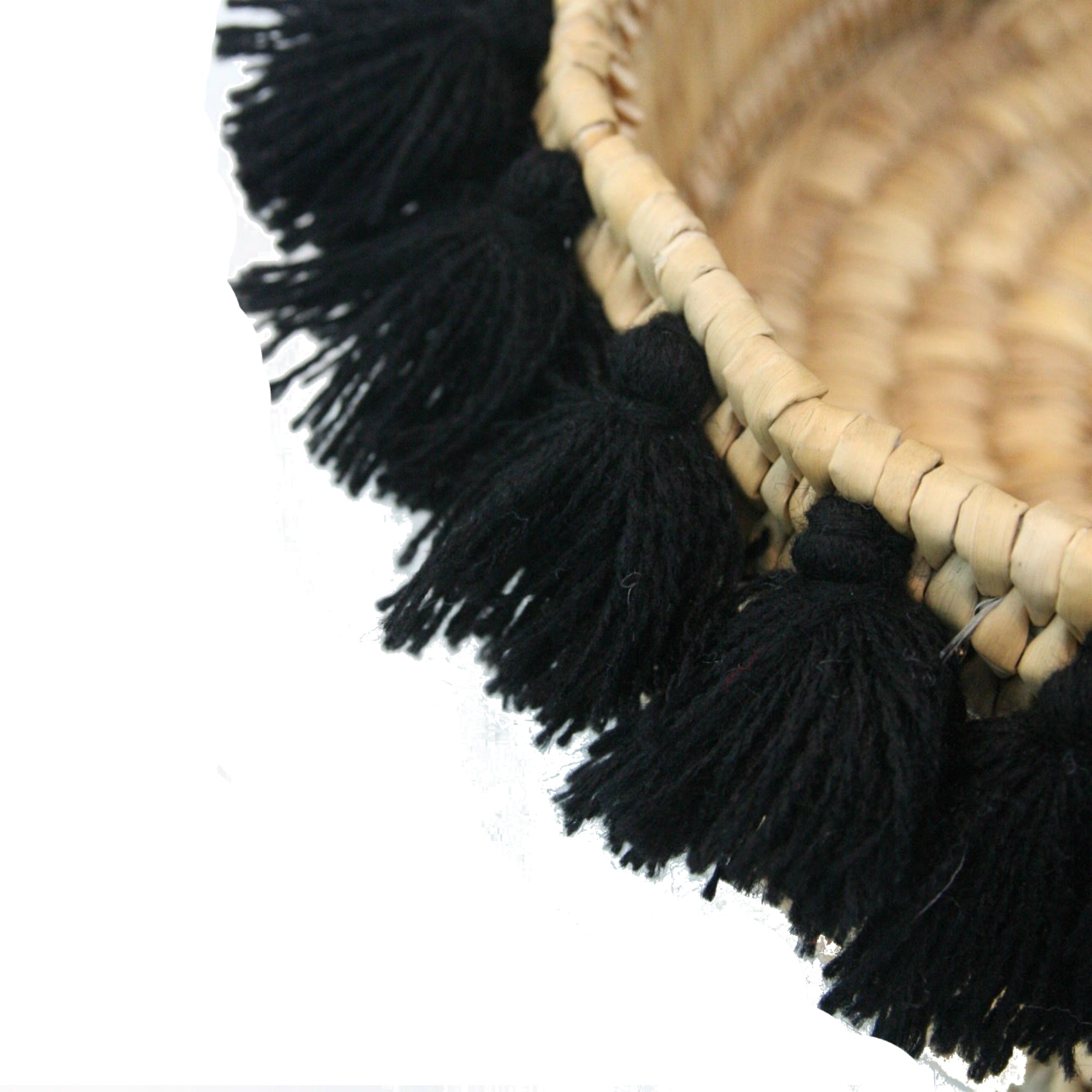 SEVERINE basket with tassels- small BLACK