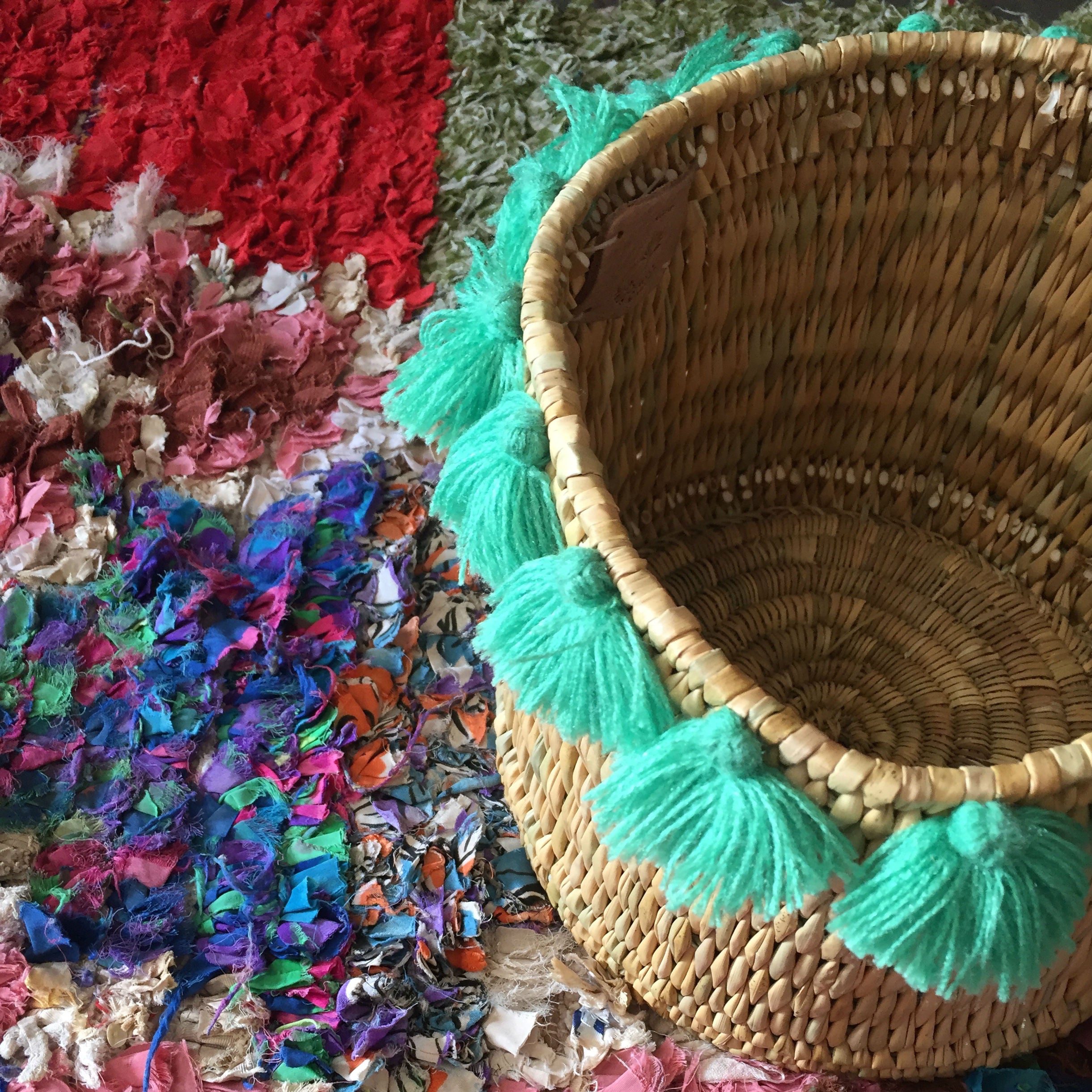 SEVERINE basket with tassels- large MINT GREEN