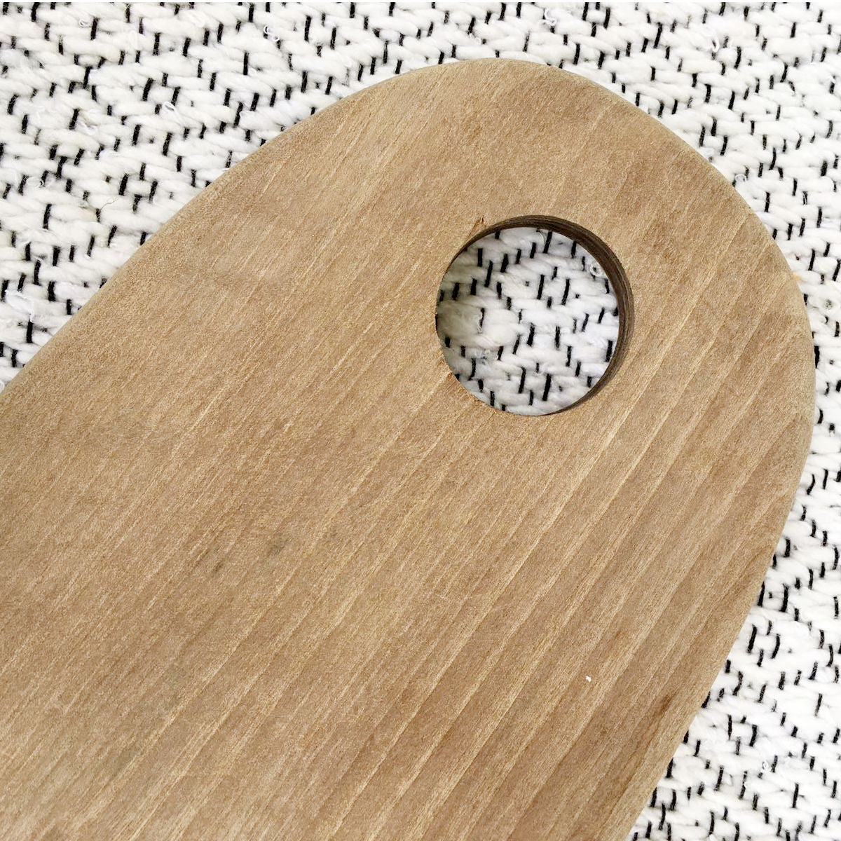 ROUNDED cutting board
