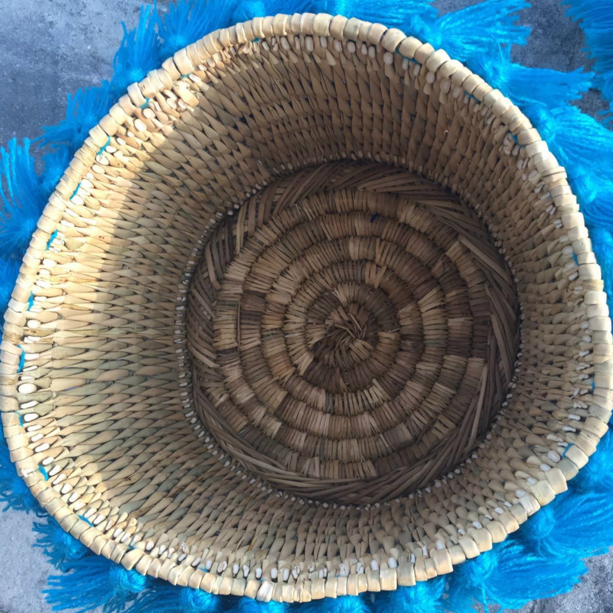 SEVERINE basket with tassels- large TURQUOISE